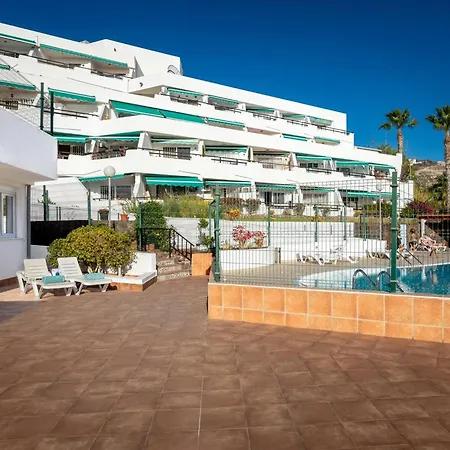 Apartament K1. Cozy Flores With Pool